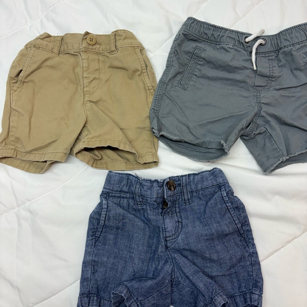 Old Navy Oshkosh & The children’s place Kids Shorts Trio Bundle- Tan, Gray, Blue